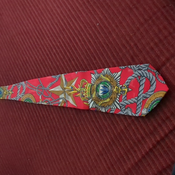 Gianfranco Ferre Silk Tie - Picture 2 of 5